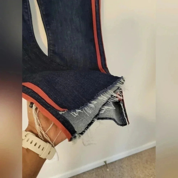 Mother The Insider Crop Step Fray in Speed Racer Raw Hem Flare Jeans(28) - Picture 9 of 16